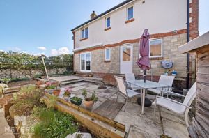 Photo 16- click for photo gallery